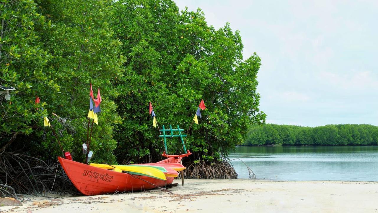 Nov Koh Kong Resort Phumi Sre Thmei ภายนอก รูปภาพ