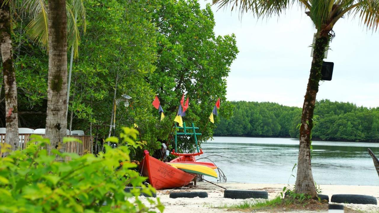 Nov Koh Kong Resort Phumi Sre Thmei ภายนอก รูปภาพ