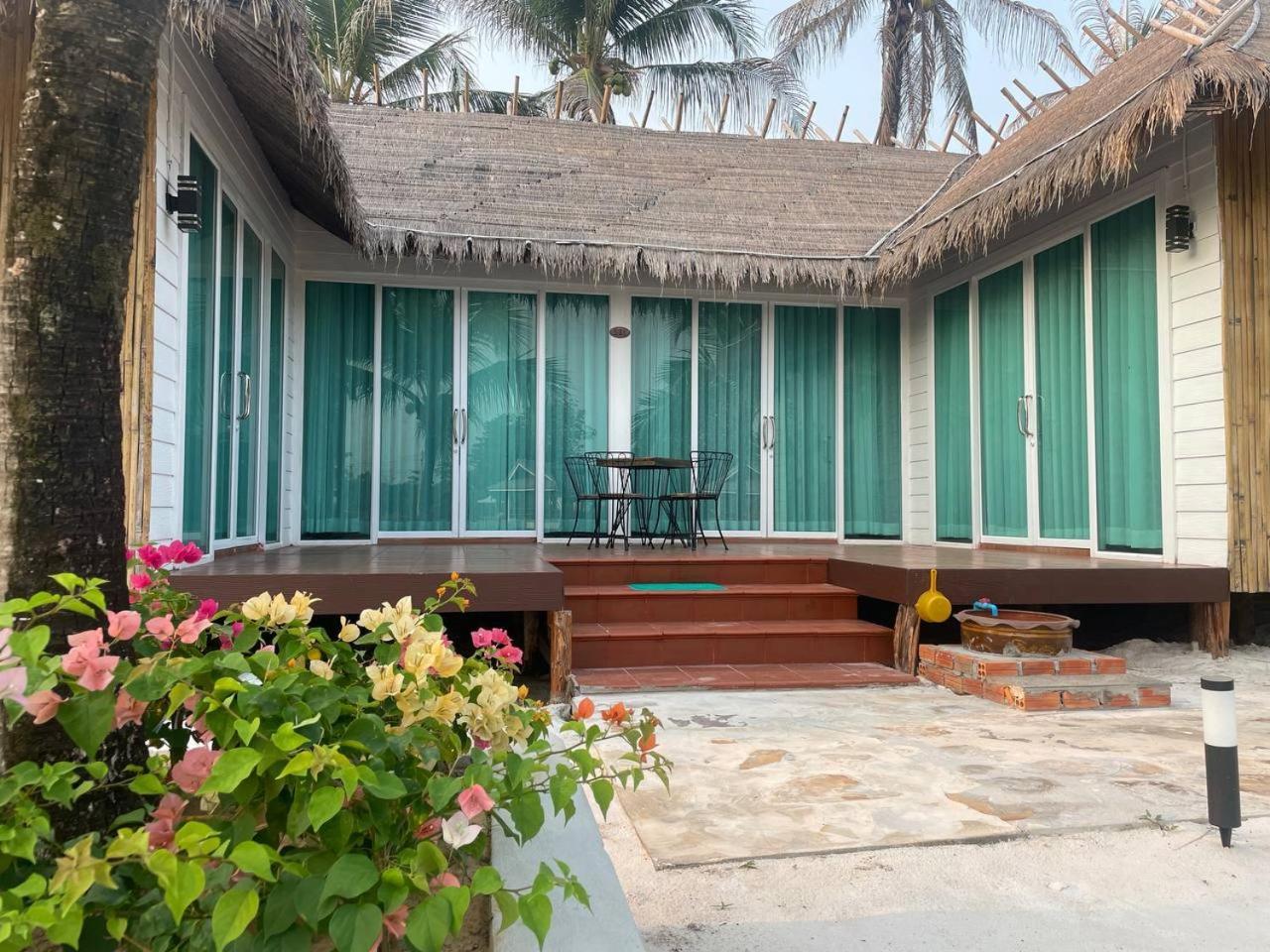 Nov Koh Kong Resort Phumi Sre Thmei ภายนอก รูปภาพ