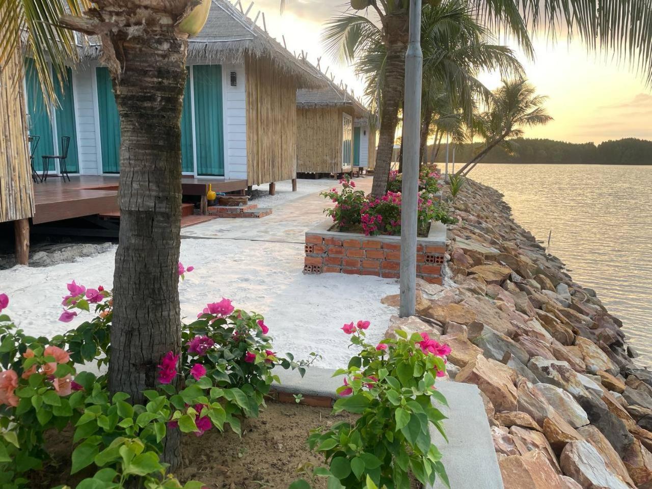 Nov Koh Kong Resort Phumi Sre Thmei ภายนอก รูปภาพ