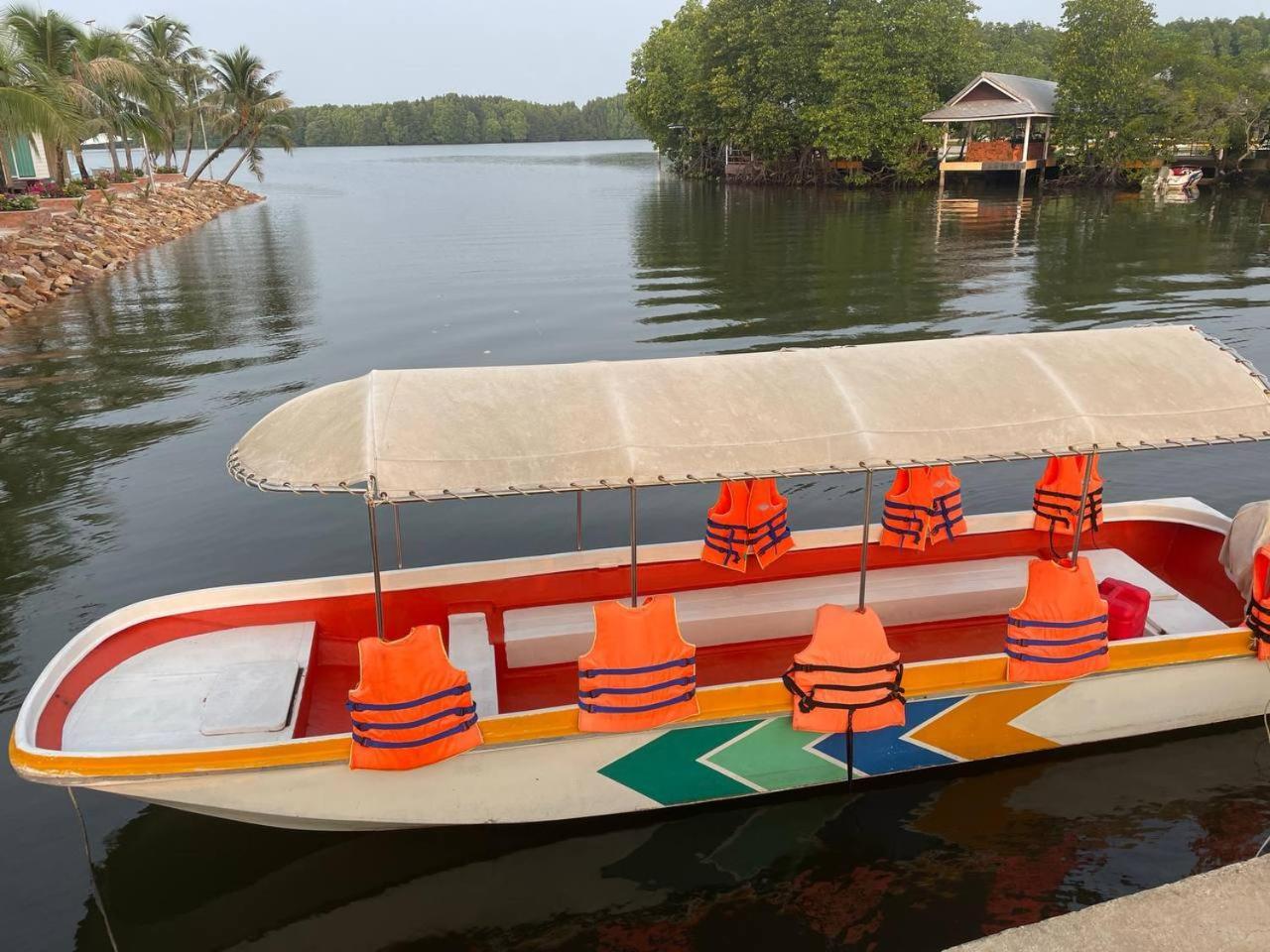 Nov Koh Kong Resort Phumi Sre Thmei ภายนอก รูปภาพ