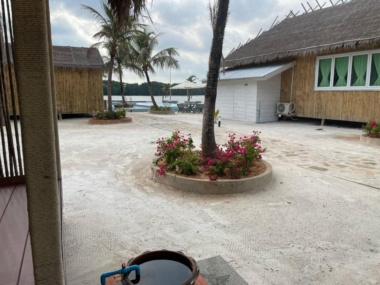Nov Koh Kong Resort Phumi Sre Thmei ภายนอก รูปภาพ